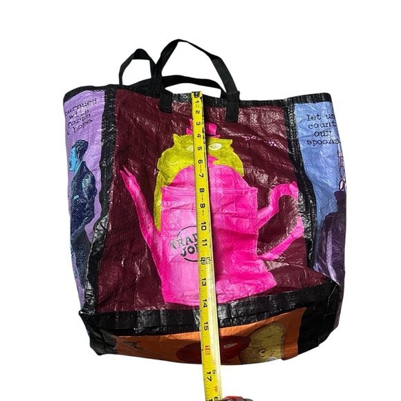 2 Rare Trader Joe's Reusable Grocery Shopping Bag Pirate Ship Crab Moon Map - Picture 8 of 8